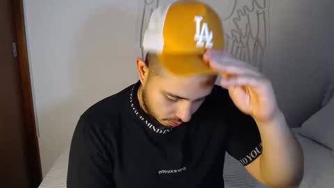 maison_xmed online show from February 19, 11:50 am