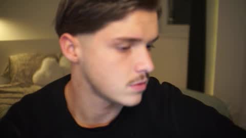 Mai online show from March 28, 6:40 pm