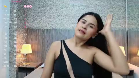 Snapshot of maite_jhon chatting on June 22, 11:29 am online show from June 22, 11:29 am
