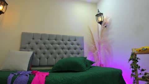 maite_smith69 online show from April 29, 11:58 am