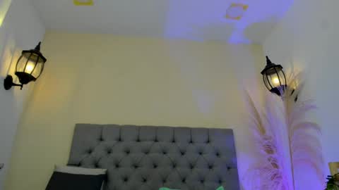 maite_smith69 online show from May 10, 11:59 am