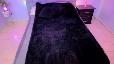 Snapshot of maite_stone1 chatting on November 29, 3:53 am MAITE STONE1 online show from November 29, 3:53 am