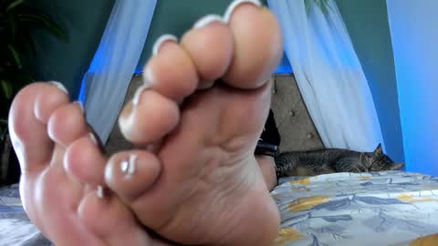 Emma Allen online show from January 18, 2:04 am