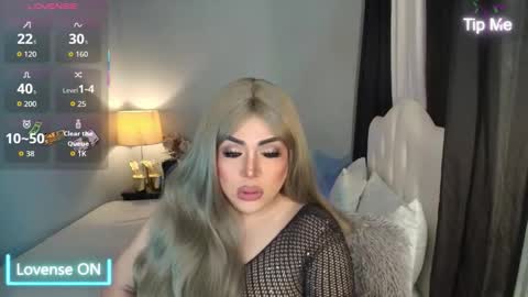 majestydannaxx online show from December 4, 2:54 am