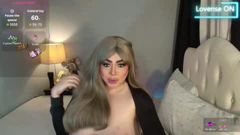 majestydannaxx online show from March 6, 3:03 am