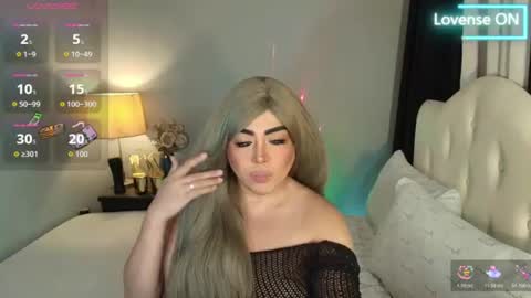 majestydannaxx online show from June 16, 1:08 am