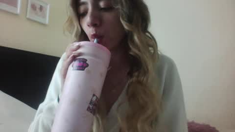 majo_gomezz online show from February 28, 2:01 am