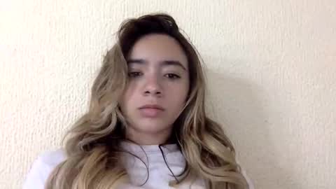 Snapshot of majo_gomezz chatting on May 29, 2:31 am majo_gomezz online show from May 29, 2:31 am