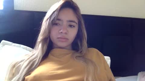 Snapshot of majo_gomezz chatting on May 30, 4:26 pm majo_gomezz online show from May 30, 4:26 pm