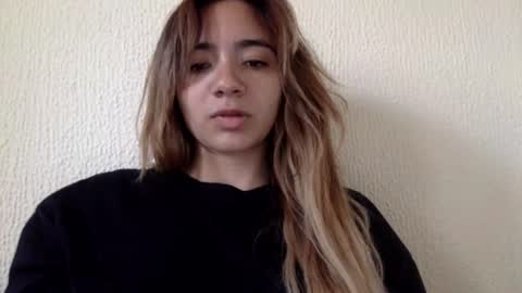 Snapshot of majo_gomezz chatting on June 26, 4:55 pm majo_gomezz online show from June 26, 4:55 pm