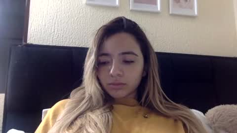 Snapshot of majo_gomezz chatting on July 1, 5:20 am majo_gomezz online show from July 1, 5:20 am