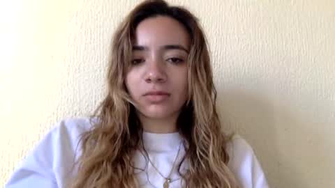 Snapshot of majo_gomezz chatting on July 5, 9:22 pm majo_gomezz online show from July 5, 9:22 pm