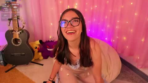 Snapshot of majo_prettty chatting on April 17, 10:46 pm Majo Pretty online show from April 17, 10:46 pm