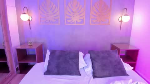 MAJO ROSE  online show from October 22, 7:02 pm