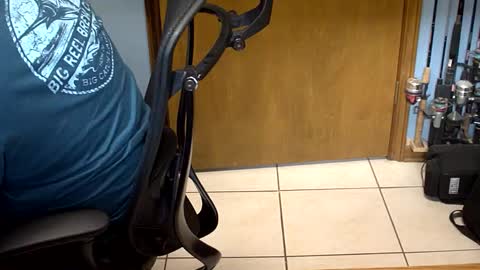 Snapshot of majormike34 chatting on December 16, 7:32 pm majormike34 online show from December 16, 7:32 pm