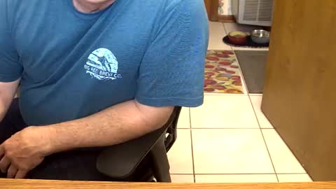 Snapshot of majormike34 chatting on March 11, 7:03 pm majormike34 online show from March 11, 7:03 pm