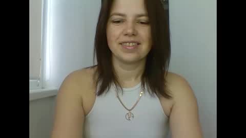 make_mesmile online show from April 14, 6:30 am