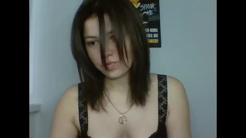 Snapshot of make_mesmile chatting on May 13, 6:33 am make_mesmile online show from May 13, 6:33 am