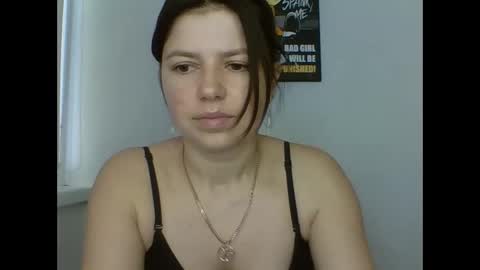 Snapshot of make_mesmile chatting on May 16, 6:43 am make_mesmile online show from May 16, 6:43 am