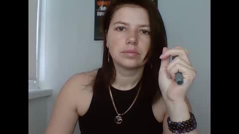 Snapshot of make_mesmile chatting on May 18, 6:08 am make_mesmile online show from May 18, 6:08 am