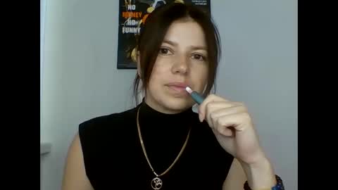 Snapshot of make_mesmile chatting on May 25, 6:08 am make_mesmile online show from May 25, 6:08 am