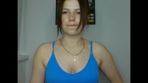 Snapshot of make_mesmile chatting on May 27, 6:27 pm make_mesmile online show from May 27, 6:27 pm