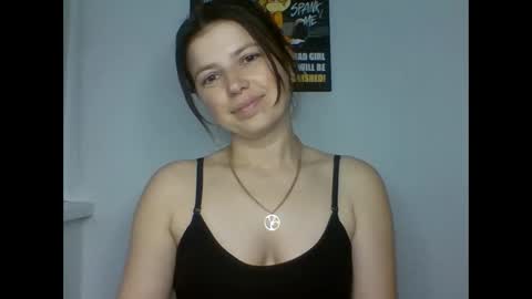 Snapshot of make_mesmile chatting on June 5, 6:57 pm make_mesmile online show from June 5, 6:57 pm