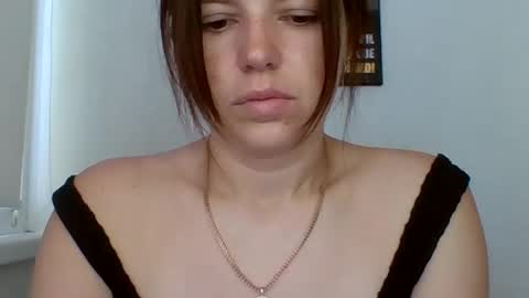 Snapshot of make_mesmile chatting on June 21, 6:27 am make_mesmile online show from June 21, 6:27 am