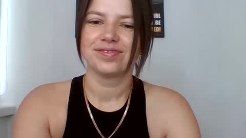 Snapshot of make_mesmile chatting on July 9, 6:17 am make_mesmile online show from July 9, 6:17 am