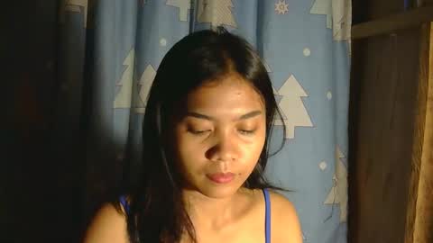 Snapshot of makeme_wettt chatting on September 18, 2:30 pm makeme_wettt online show from September 18, 2:30 pm