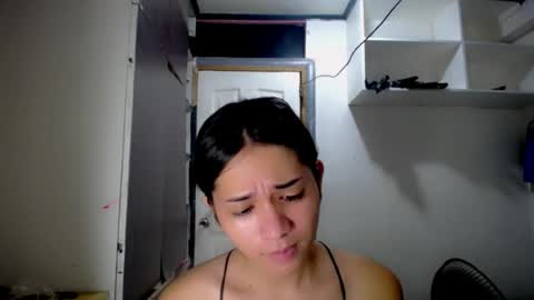 makememoan4uxoxo online show from July 25, 3:04 am