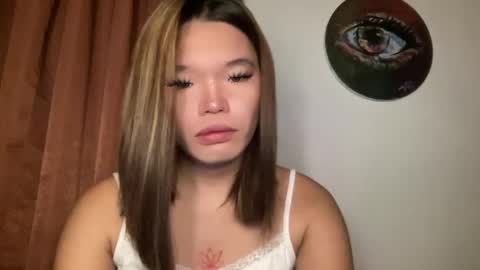 Snapshot of makemesquirt_xxx chatting on May 5, 11:13 pm KEANA online show from May 5, 11:13 pm