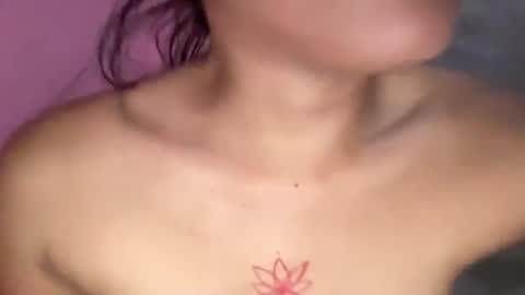 Snapshot of makemesquirt_xxx chatting on May 14, 1:40 pm KEANA online show from May 14, 1:40 pm