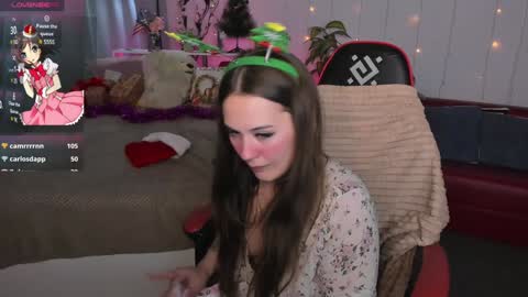 Makima online show from December 25, 7:45 pm