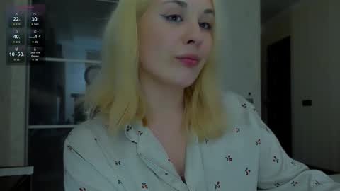 Kate online show from March 11, 5:52 pm