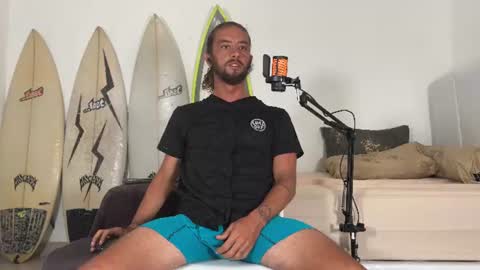 Mack  Makingmoans Twitter online show from June 30, 2:12 am