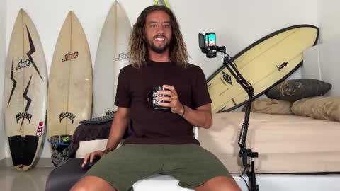 Mack  Makingmoans Twitter online show from July 9, 12:37 am