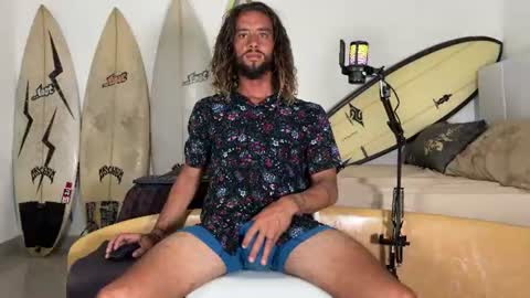 Mack  Makingmoans Twitter online show from July 27, 12:34 pm