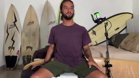 Mack  Makingmoans Twitter online show from July 30, 12:42 am