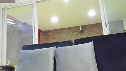 Snapshot of makonneen chatting on December 15, 9:53 pm Makonnen online show from December 15, 9:53 pm