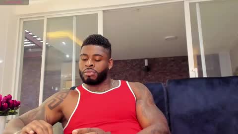 Snapshot of makonneen chatting on February 23, 10:31 pm Makonnen online show from February 23, 10:31 pm