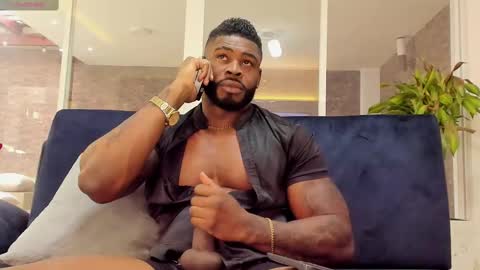 Snapshot of makonneen chatting on February 26, 9:27 pm Makonnen online show from February 26, 9:27 pm