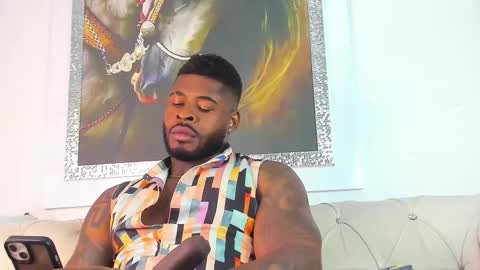 Snapshot of makonneen chatting on October 8, 2:53 am Makonnen online show from October 8, 2:53 am