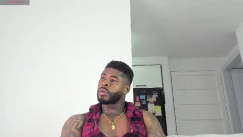 Snapshot of makonneen chatting on June 30, 11:11 am Makonnen online show from June 30, 11:11 am