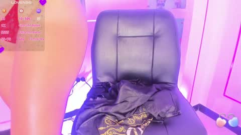   online show from February 8, 6:01 pm