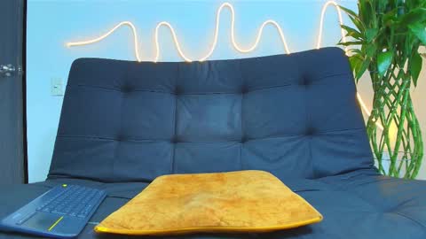 Malcom online show from February 15, 11:41 am