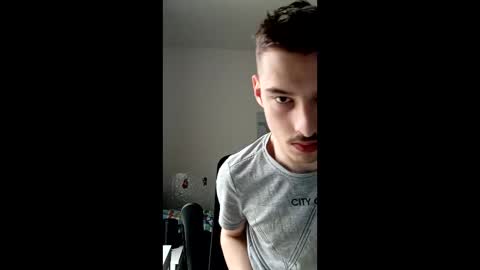 male20y online show from April 24, 1:13 pm