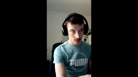 male20y online show from May 21, 11:39 am