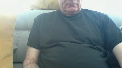 male_toy1 online show from April 27, 3:10 pm