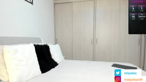 Snapshot of malejadiaz_ chatting on January 22, 6:41 pm Maleja Diaz online show from January 22, 6:41 pm